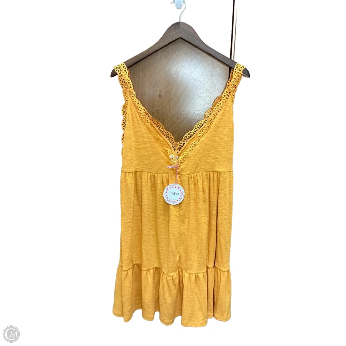 Dress Casual Short By Umgee In Yellow, Size: M