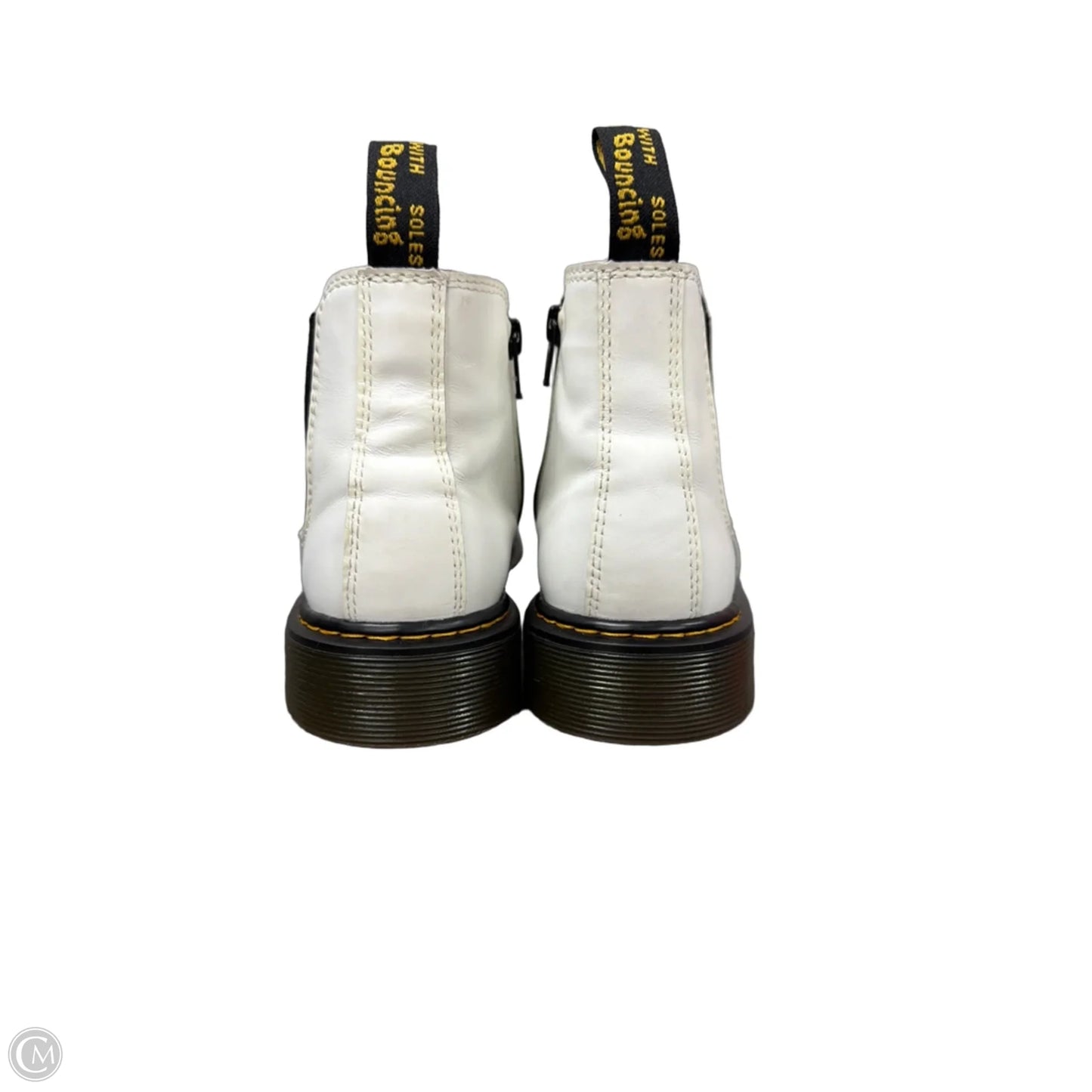 Boots Ankle Flats By Dr Martens In White, Size: 7