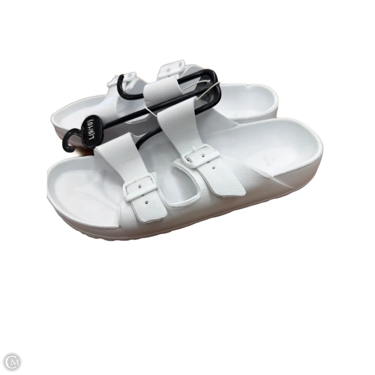Sandals Flats By Clothes Mentor In White, Size: 9