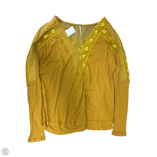 Top Long Sleeve By Free Assembly In Yellow, Size: S