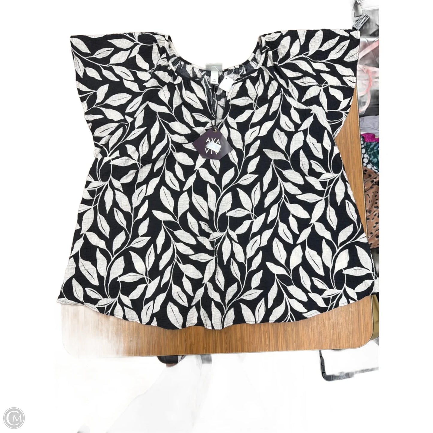 Top Short Sleeve By Ava & Viv In Black & Cream, Size: 3x