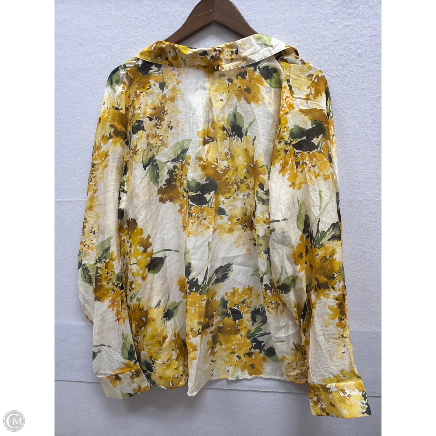 Top Long Sleeve By Clothes Mentor In Yellow, Size: Xl