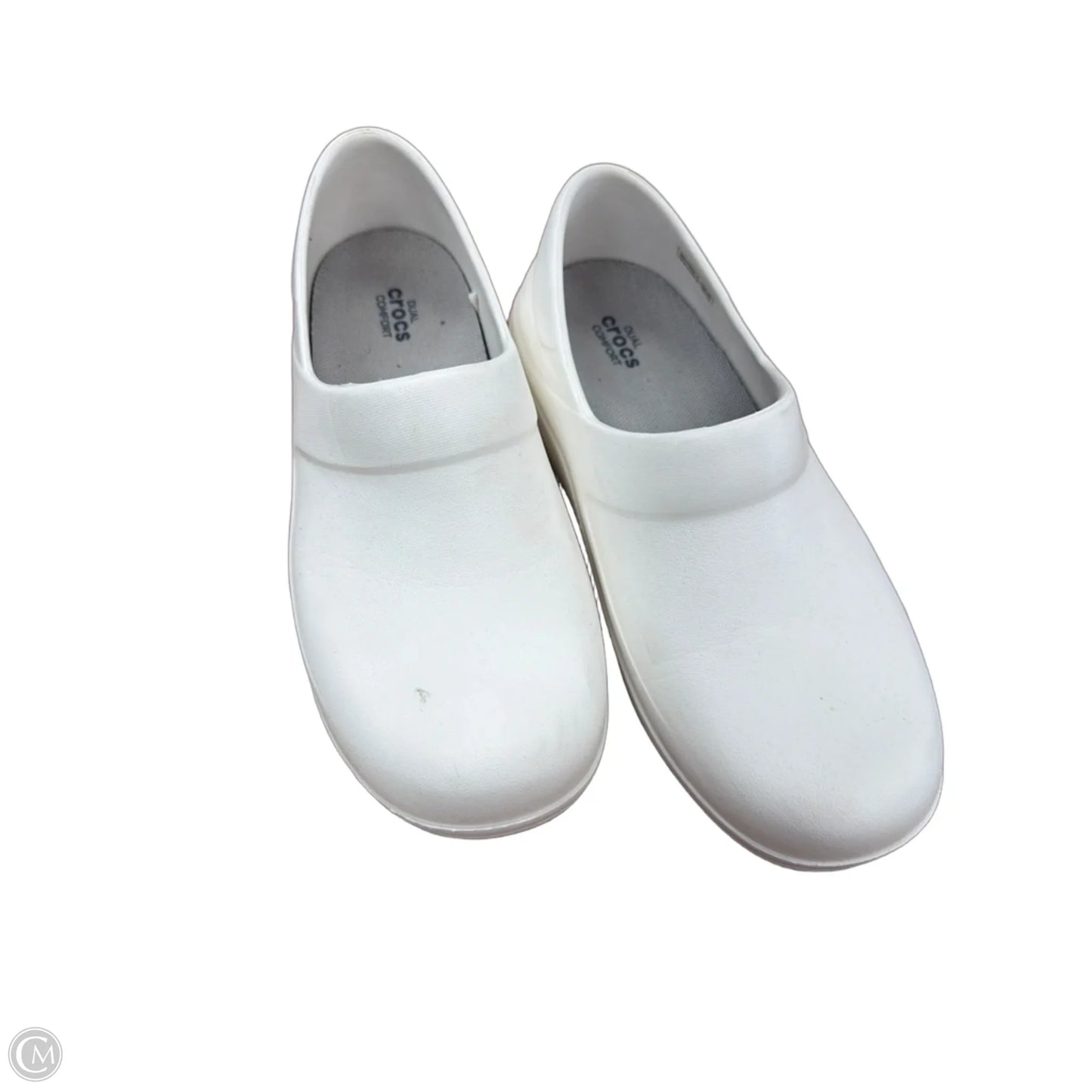 Shoes Flats By Crocs In White, Size: 8