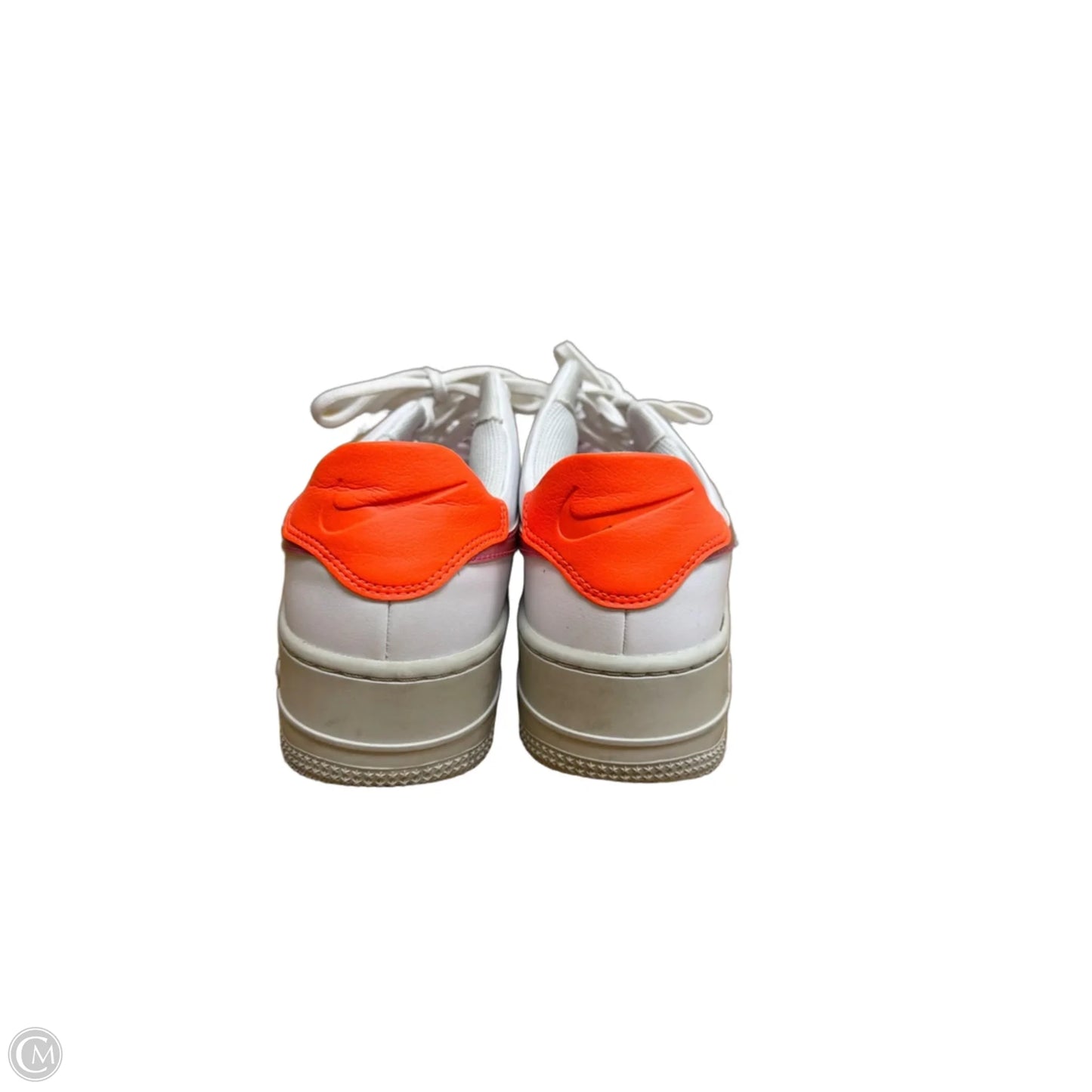 Shoes Sneakers By Nike In White, Size: 9.5