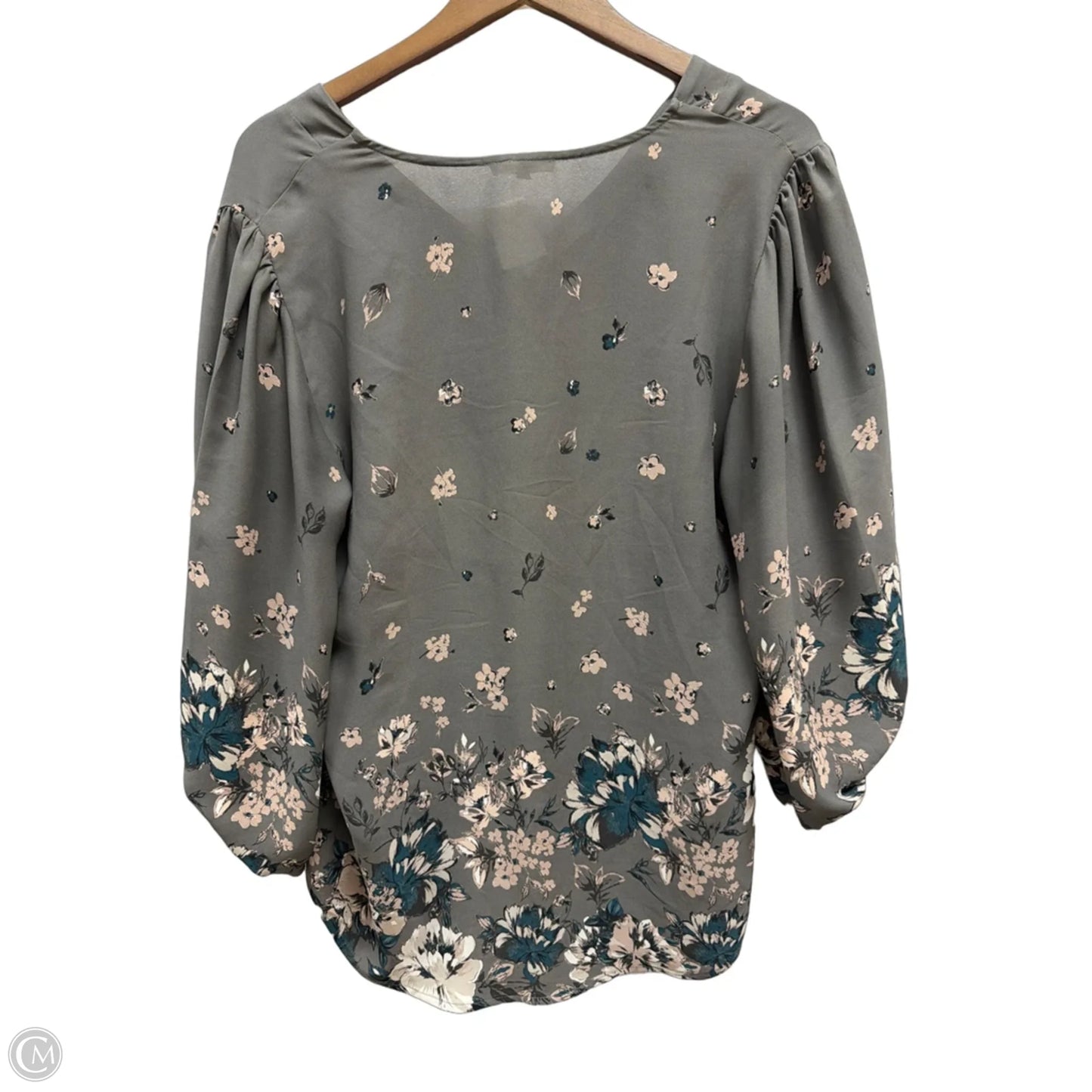 Top Long Sleeve By Maurices In Grey, Size: L