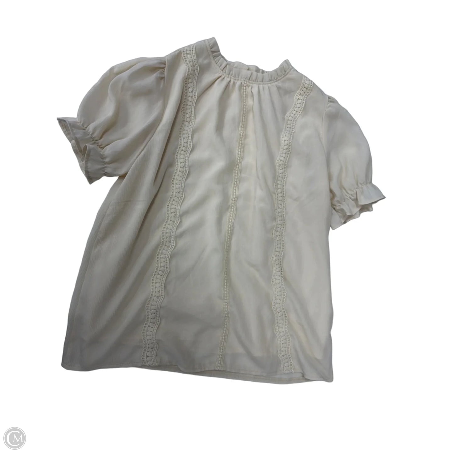 Top Short Sleeve By Clothes Mentor In Cream, Size: S
