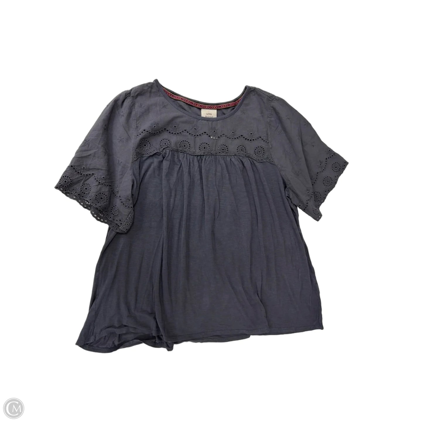 Top Short Sleeve By Knox Rose In Grey, Size: 1x
