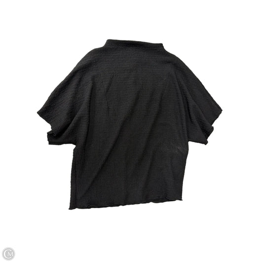 Top Short Sleeve By Vince Camuto In Black, Size: M