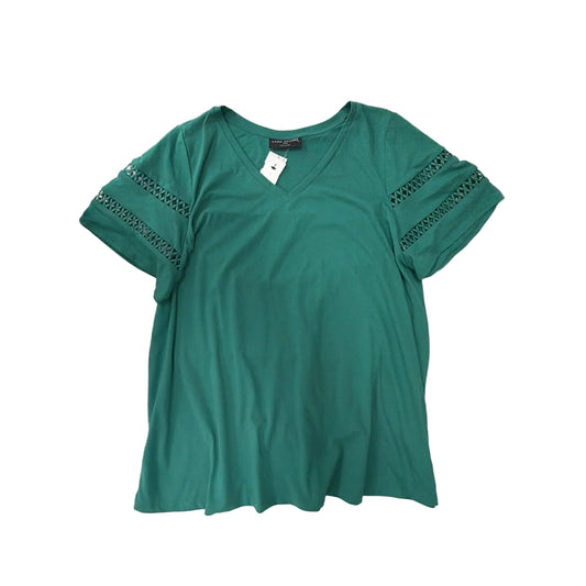 Top Short Sleeve By Lane Bryant In Green, Size: 1x