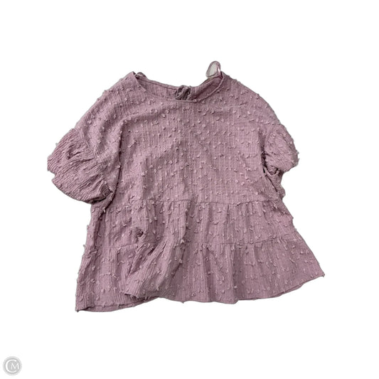 Top Short Sleeve By New In In Pink, Size: 1x