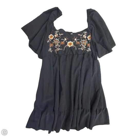 Dress Casual Short By Clothes Mentor In Black, Size: 3x