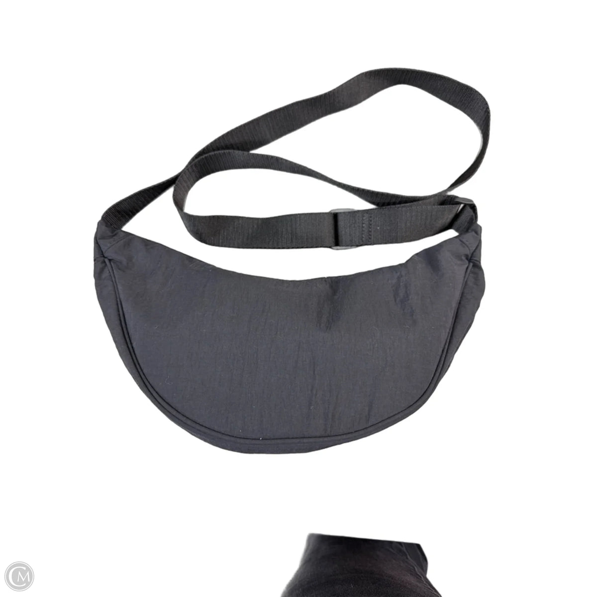 Crossbody By Clothes Mentor, Size: Medium