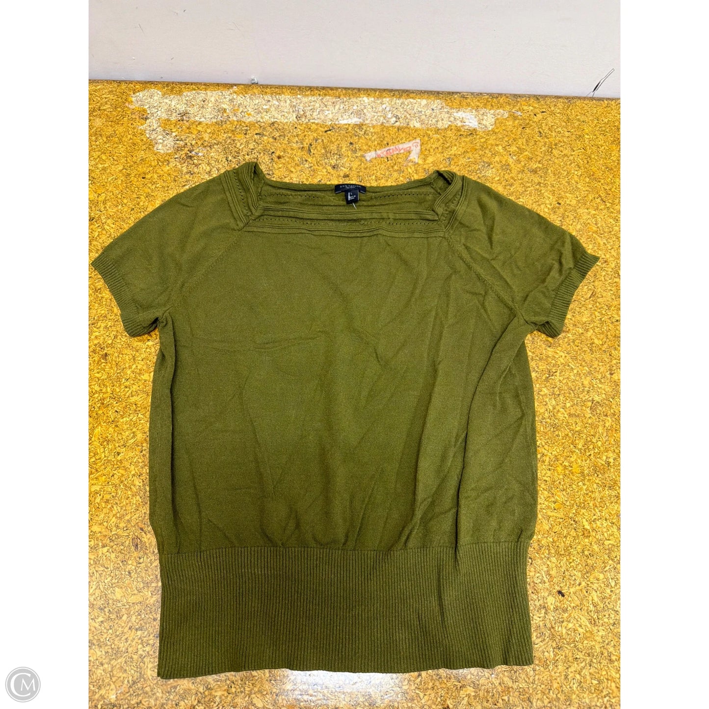 Top Short Sleeve By Ann Taylor In Green, Size: L