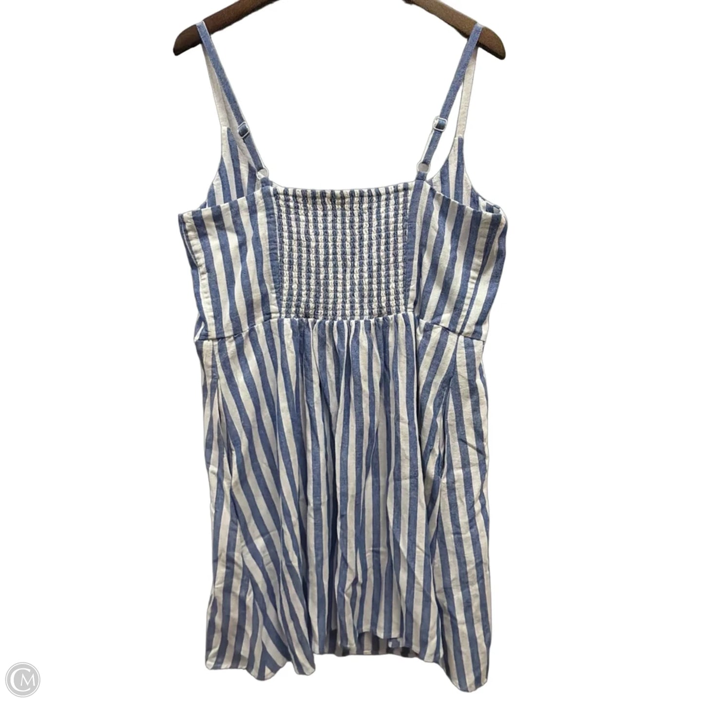 Dress Casual Short By Old Navy In Striped Pattern, Size: Xl