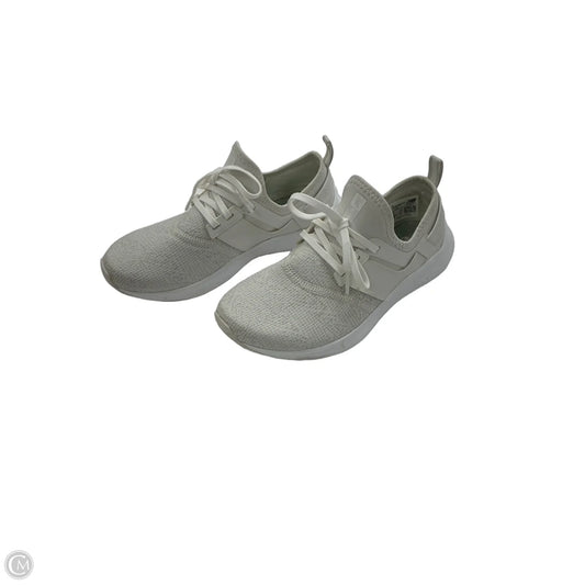 Shoes Athletic By New Balance In Grey, Size: 6