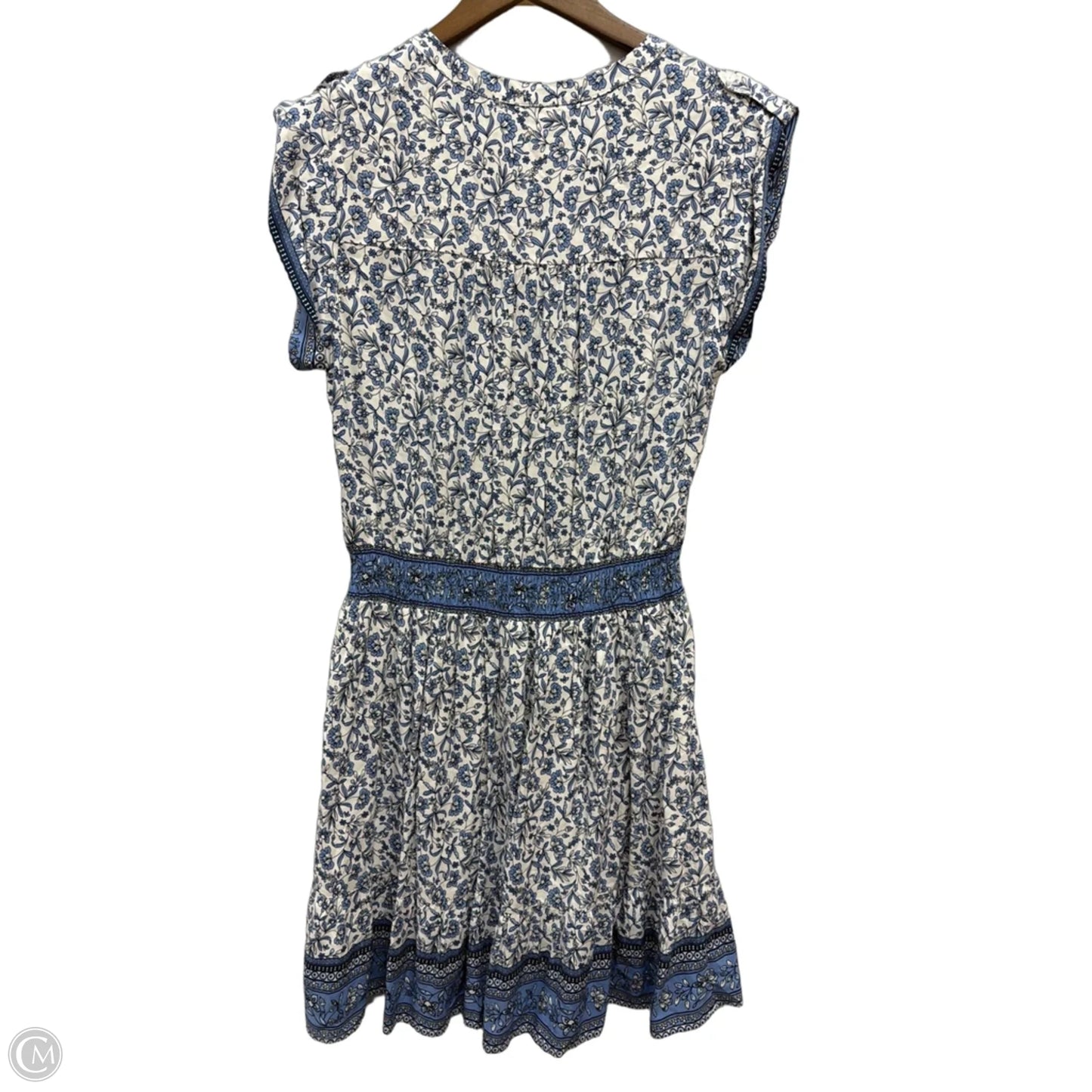 Dress Casual Short By Clothes Mentor In Floral Print, Size: M