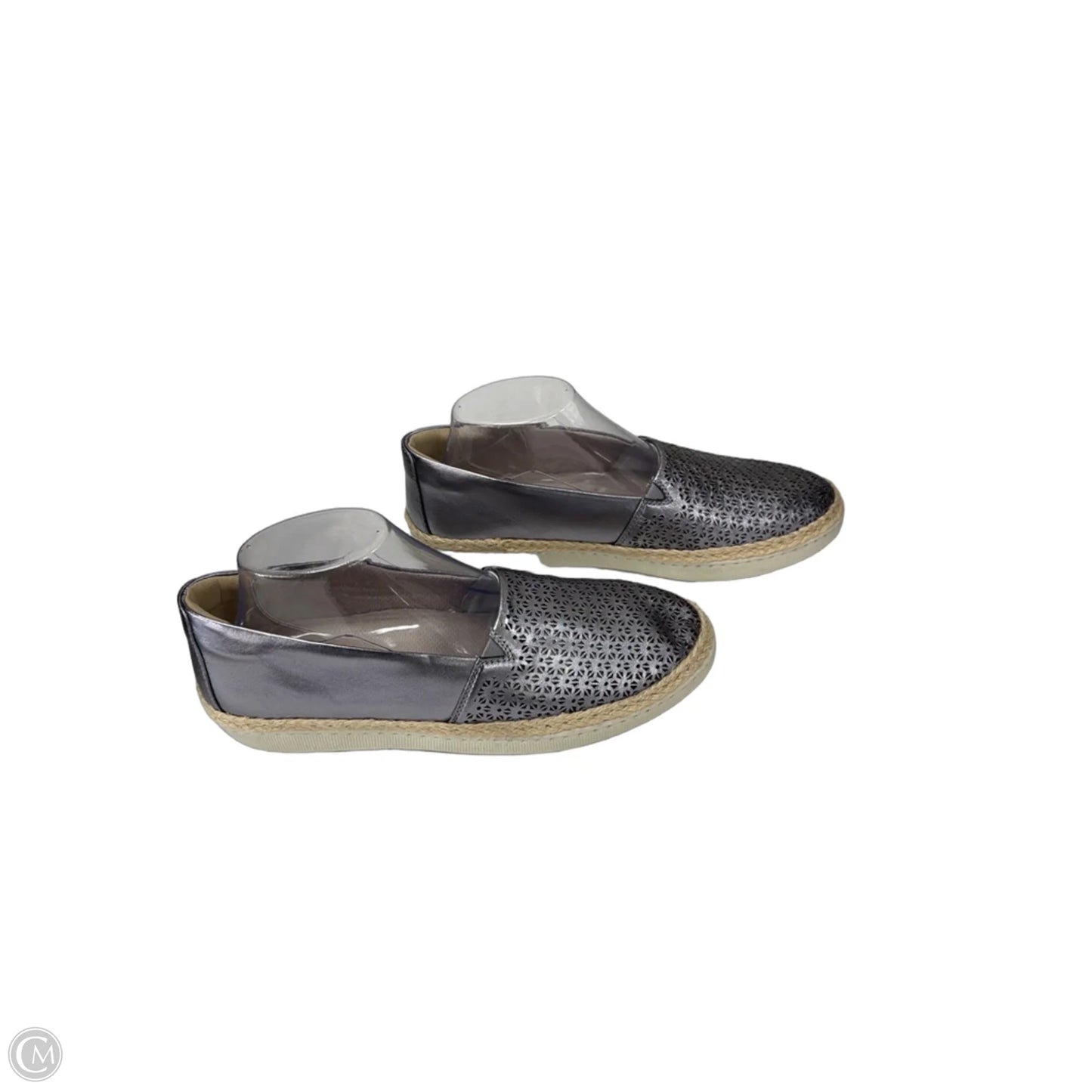 Shoes Flats By Trotters In Silver, Size: 9.5