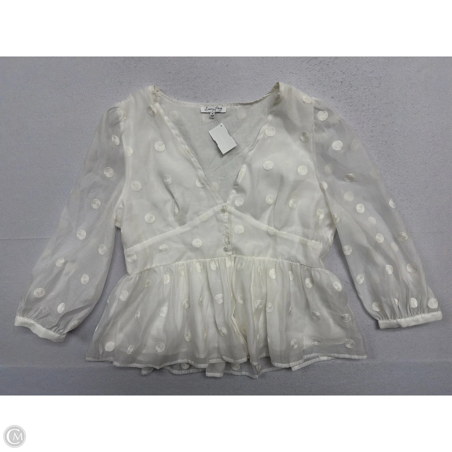 Top Long Sleeve By Emory Park In White, Size: Xl