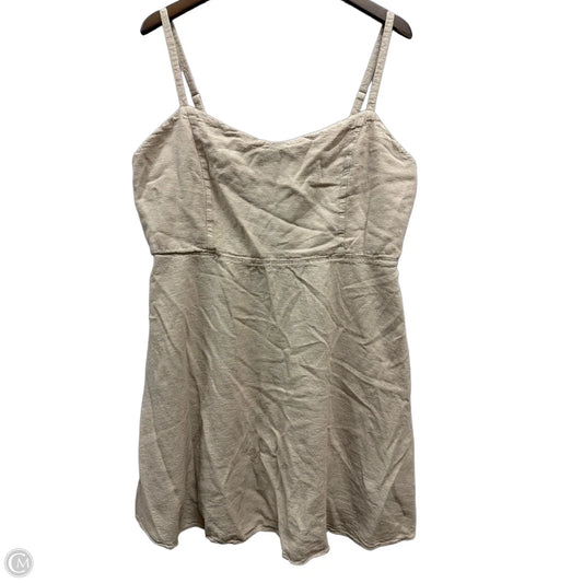 Dress Casual Short By Old Navy In Tan, Size: 1x