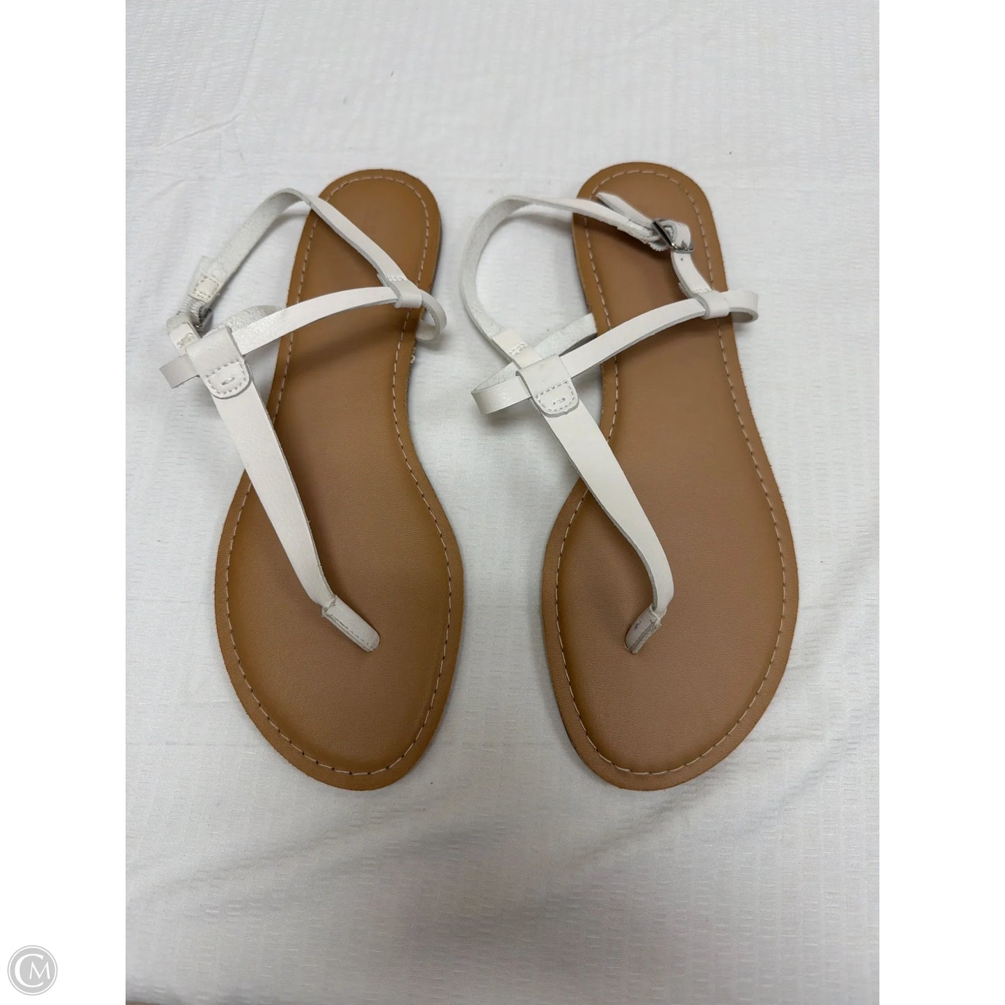 Sandals Flats By Old Navy In White, Size: 10