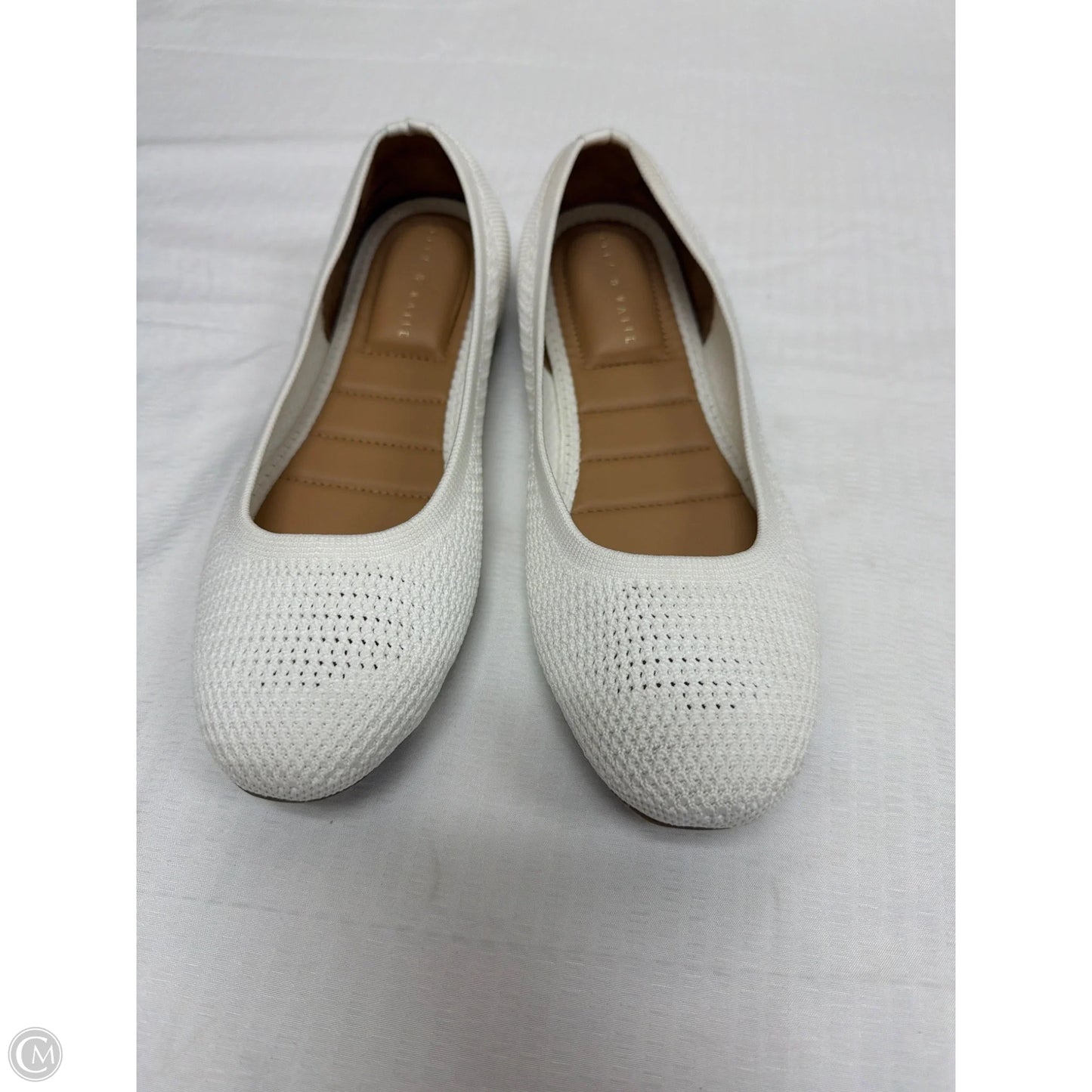 Shoes Flats By Kelly And Katie In White, Size: 7.5