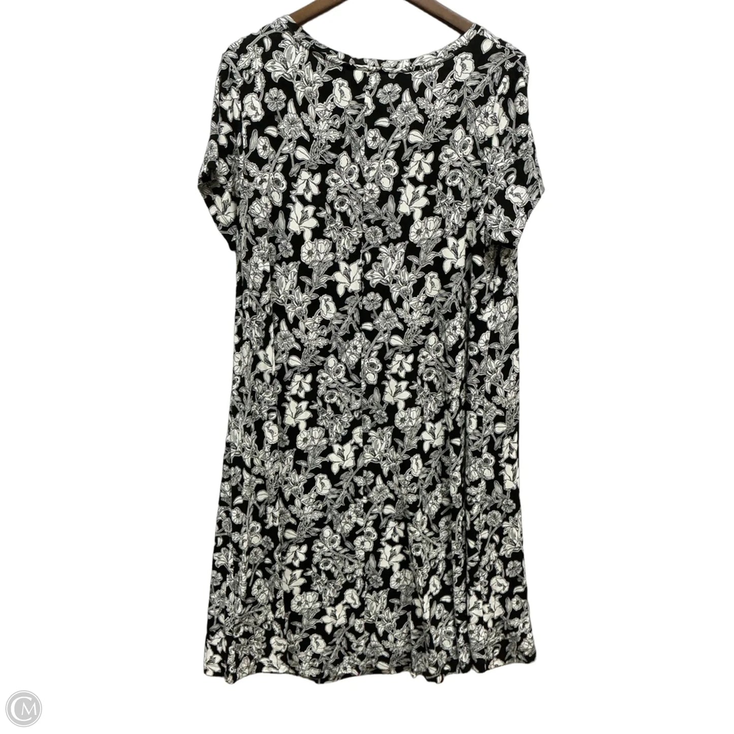 Dress Casual Short By Cynthia Rowley In Black & White, Size: 1x