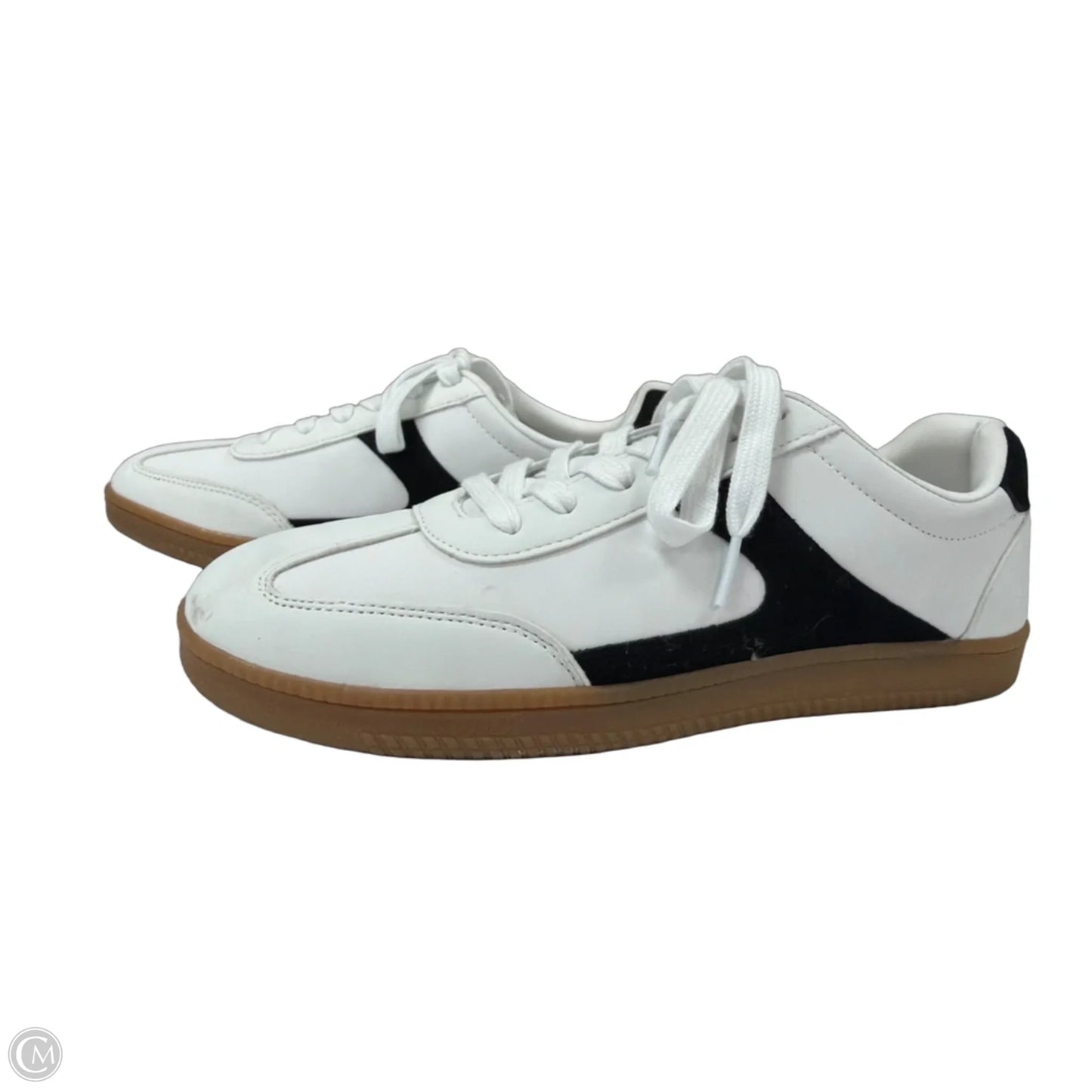 Shoes Sneakers By No Boundaries In Black & White, Size: 11