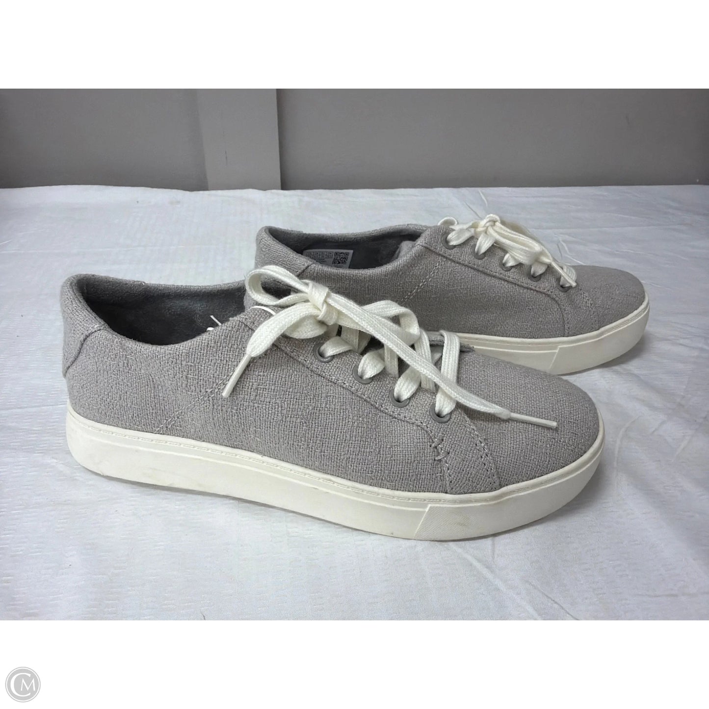 Shoes Sneakers By Toms In Grey, Size: 8.5