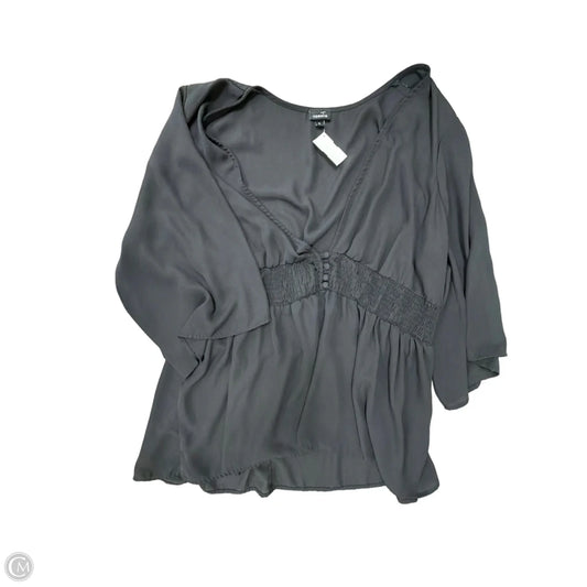Top Short Sleeve By Torrid In Black, Size: 4x