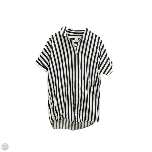 Dress Casual Short By A New Day In Striped Pattern, Size: L