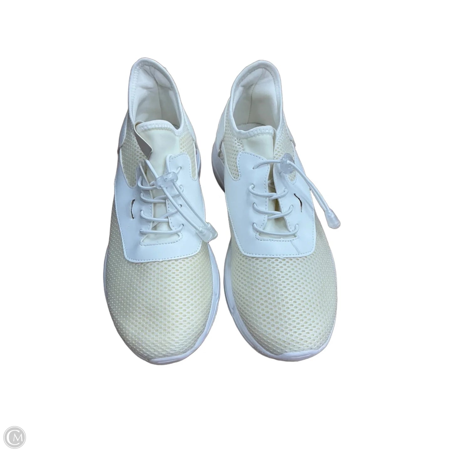 Shoes Sneakers By Qupid In White, Size: 10