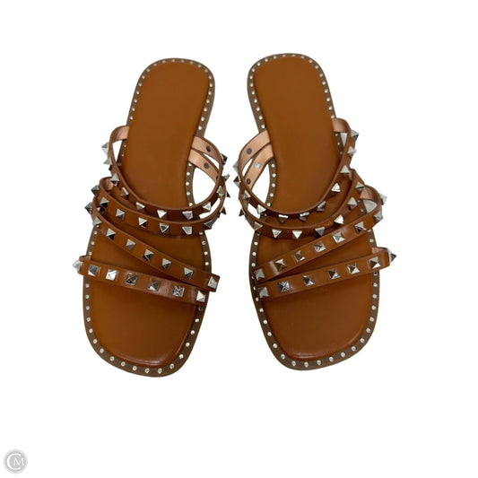 Sandals Flats By Clothes Mentor In Brown, Size: 7