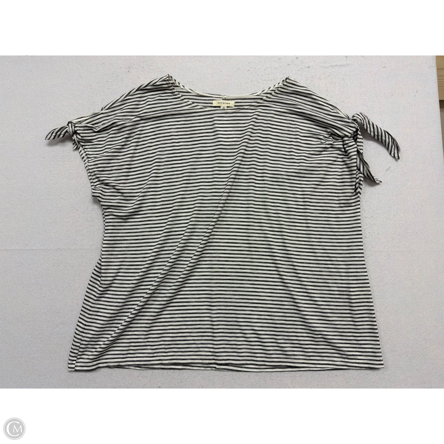 Top Short Sleeve By Max Studio In Striped Pattern, Size: 1x