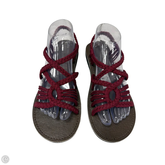 Sandals Flats By Clothes Mentor In Maroon, Size: 10