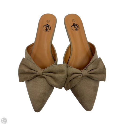 Shoes Flats By trary In Beige, Size: 11