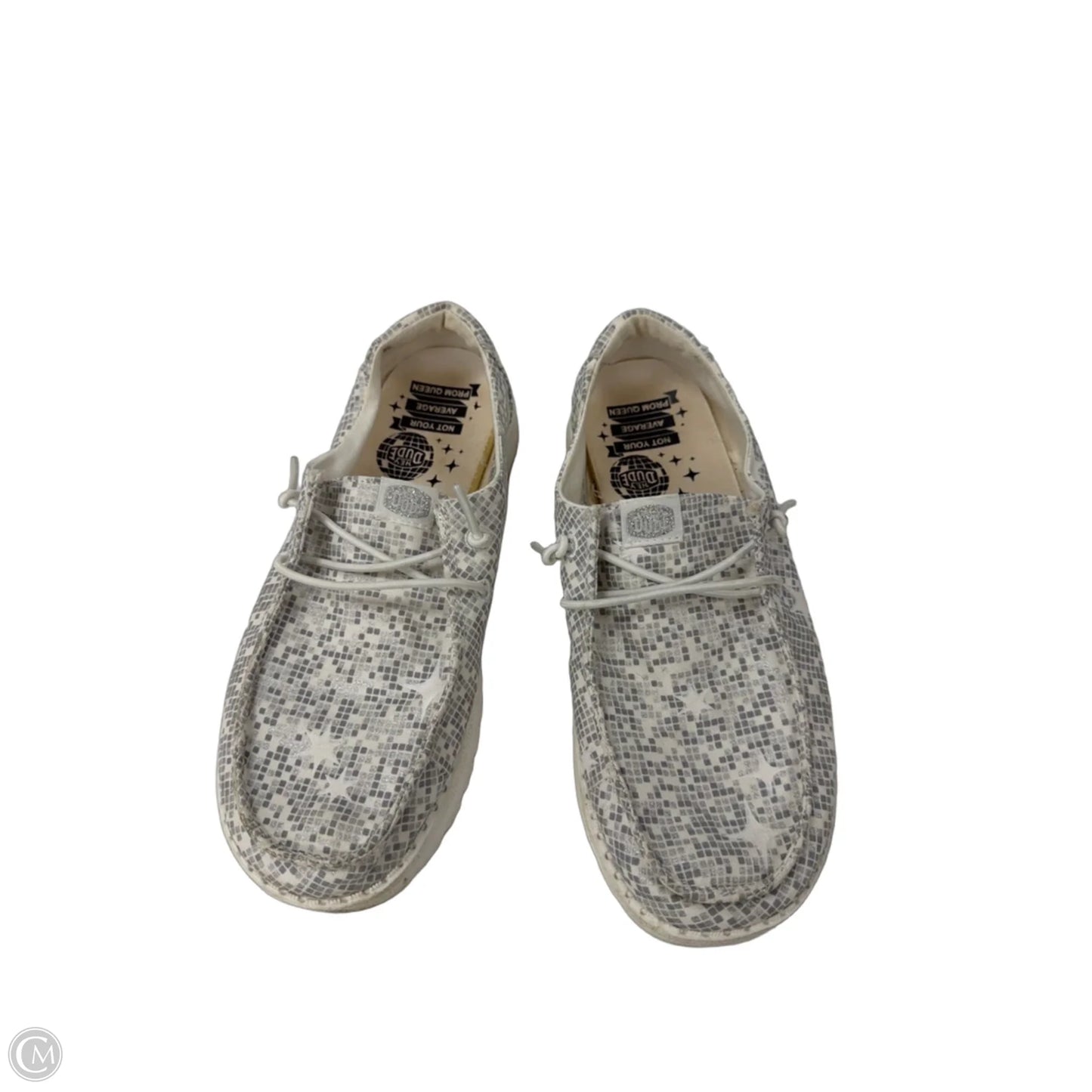 Shoes Flats By Hey Dude In Grey, Size: 6