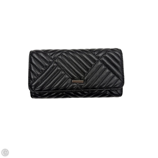 Wallet By Clothes Mentor, Size: Medium