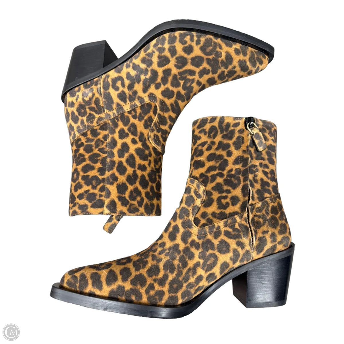 Boots Designer By Stuart Weitzman In Animal Print, Size: 6