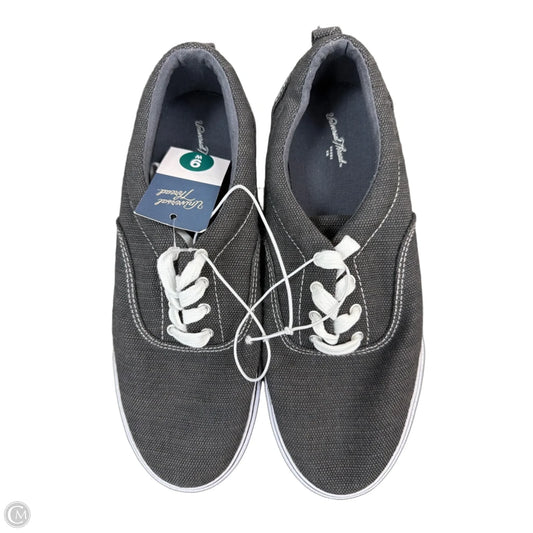 Shoes Flats By Universal Thread In Grey, Size: 9
