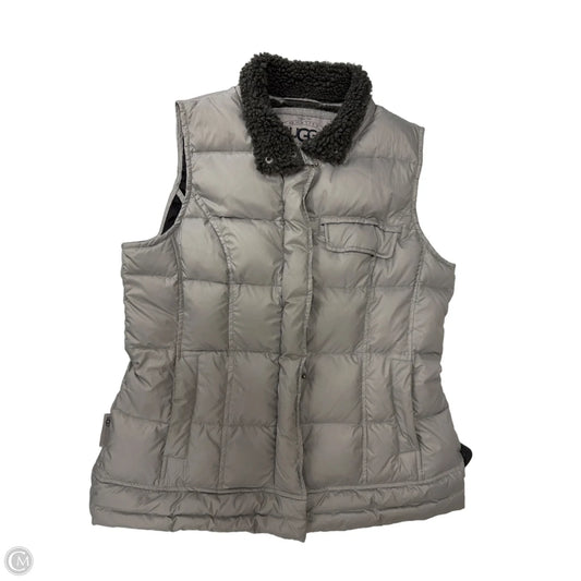 Vest Designer By Ugg In Grey, Size: M
