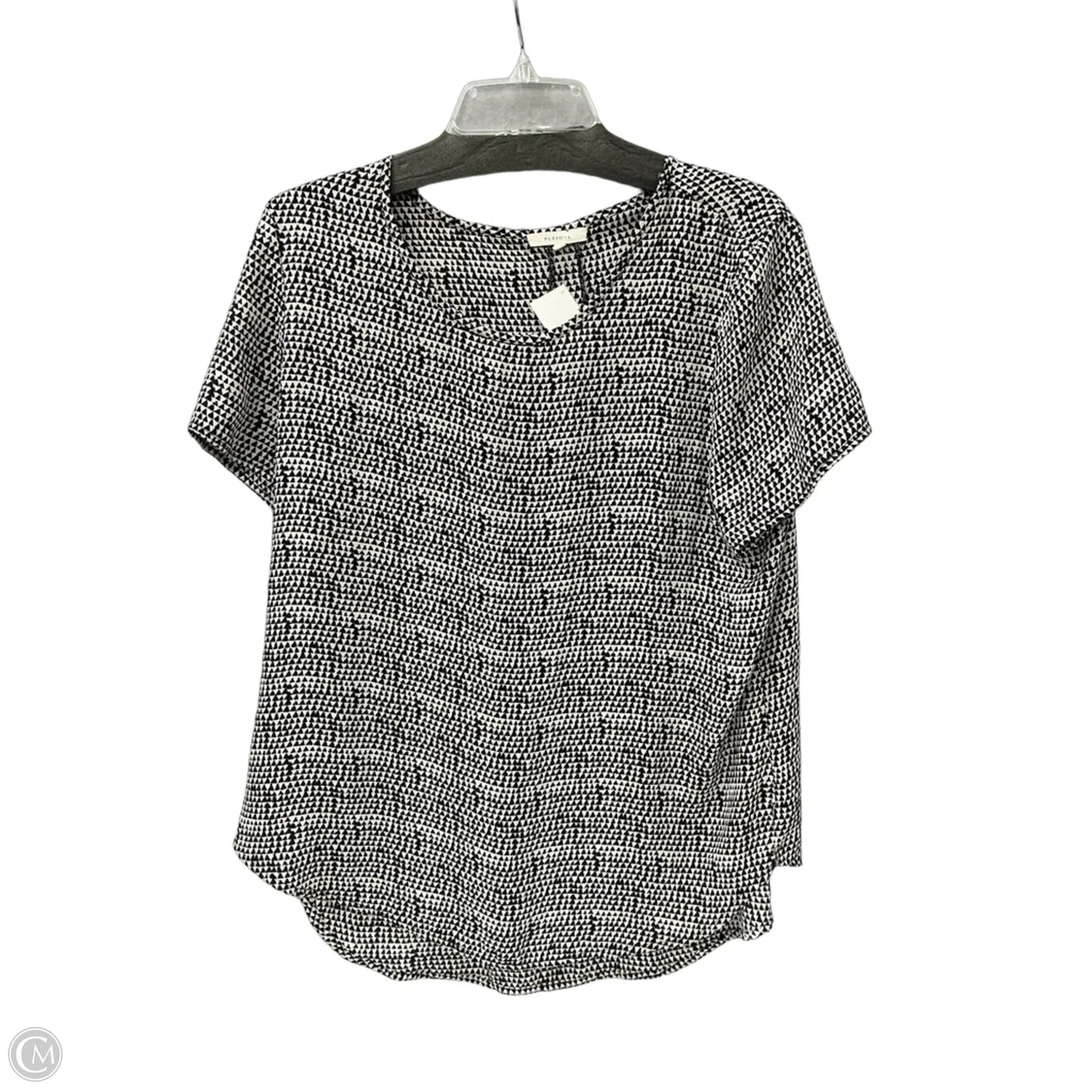 Top Short Sleeve By Pleione In Black, Size: L