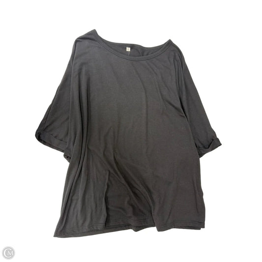 Top Short Sleeve By Clothes Mentor In Black, Size: 3x